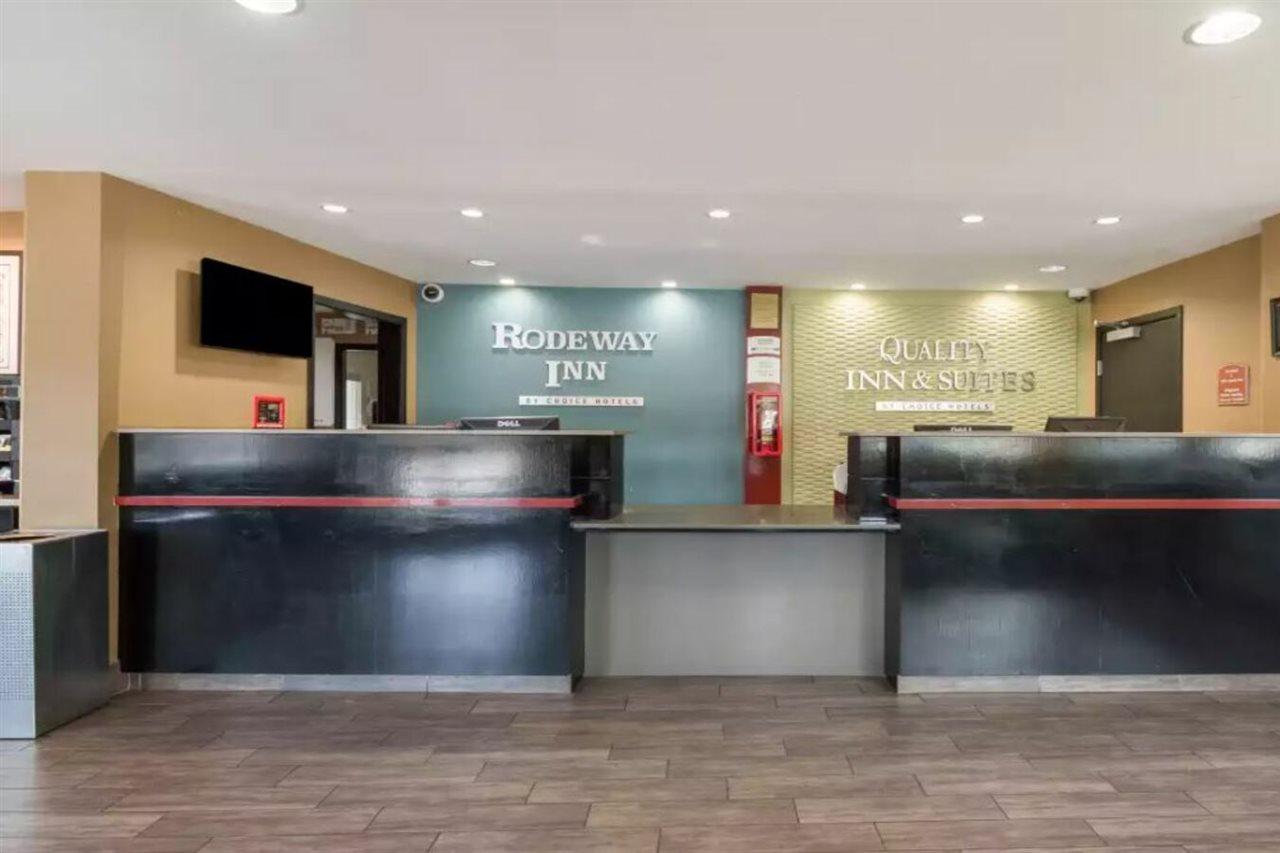 Rodeway Inn Portland Airport Екстер'єр фото